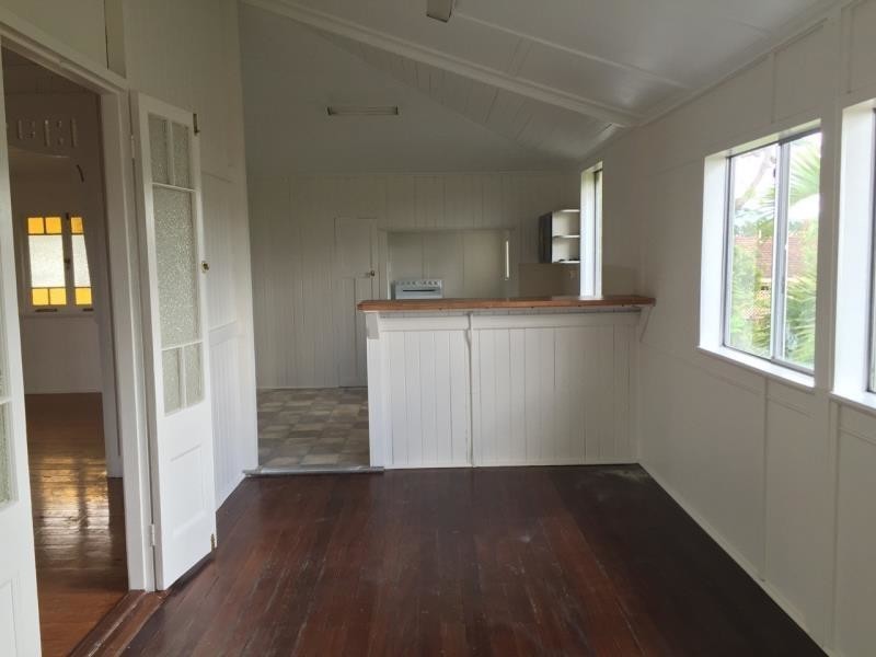 43 Armstrong Street, Berserker QLD 4701